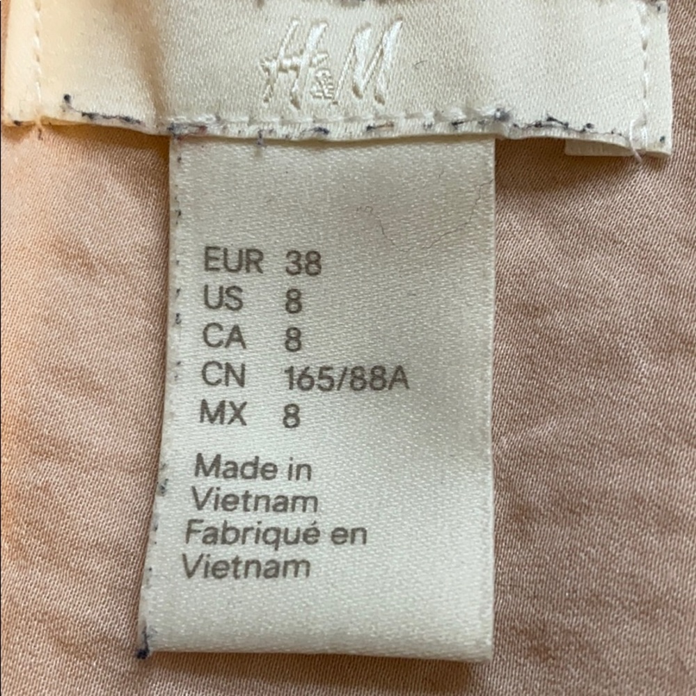 H&M blouse - Picture 3 of 4